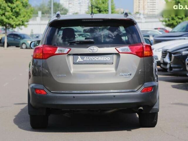 Тойота РАВ 4 2013 у Києві на Automoto.ua Тойота РАВ 4, об'ємом двигуна 2.2 л та пробігом 161 тис. км за 17500 $, фото 4 на Automoto.ua