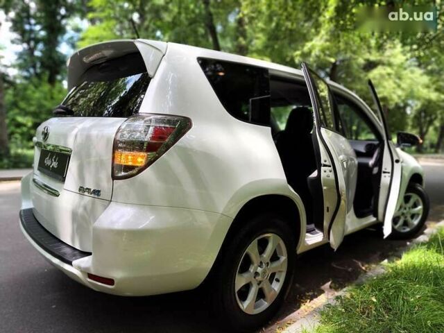 Тойота РАВ 4, об'ємом двигуна 0 л та пробігом 190 тис. км за 8990 $, фото 18 на Automoto.ua