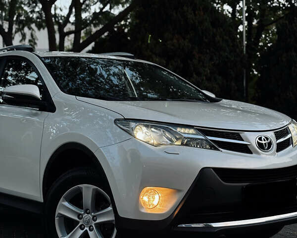 Тойота РАВ 4, объемом двигателя 2.23 л и пробегом 134 тыс. км за 18800 $, фото 4 на Automoto.ua