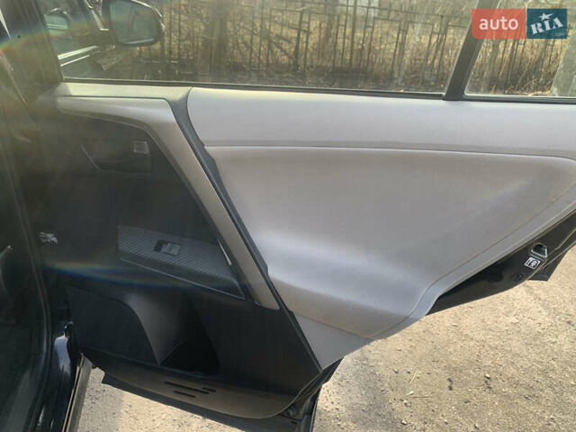 Тойота РАВ 4, объемом двигателя 2.49 л и пробегом 108 тыс. км за 16300 $, фото 19 на Automoto.ua