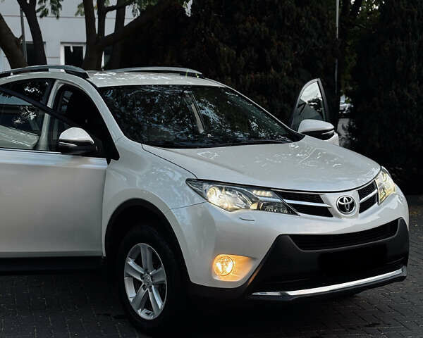 Тойота РАВ 4, объемом двигателя 2.23 л и пробегом 134 тыс. км за 18800 $, фото 2 на Automoto.ua