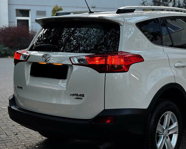 Тойота РАВ 4, объемом двигателя 2.23 л и пробегом 134 тыс. км за 18800 $, фото 12 на Automoto.ua