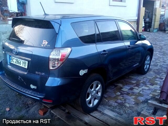 Тойота РАВ 4 2013 у Львові на Automoto.ua Тойота РАВ 4, об'ємом двигуна 0.12 л та пробігом 158 тис. км за 8800 $, фото 2 на Automoto.ua