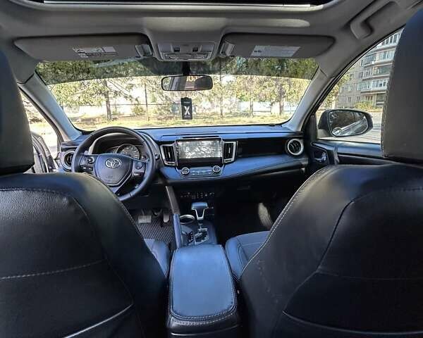 Тойота РАВ 4, объемом двигателя 2.49 л и пробегом 185 тыс. км за 16150 $, фото 18 на Automoto.ua