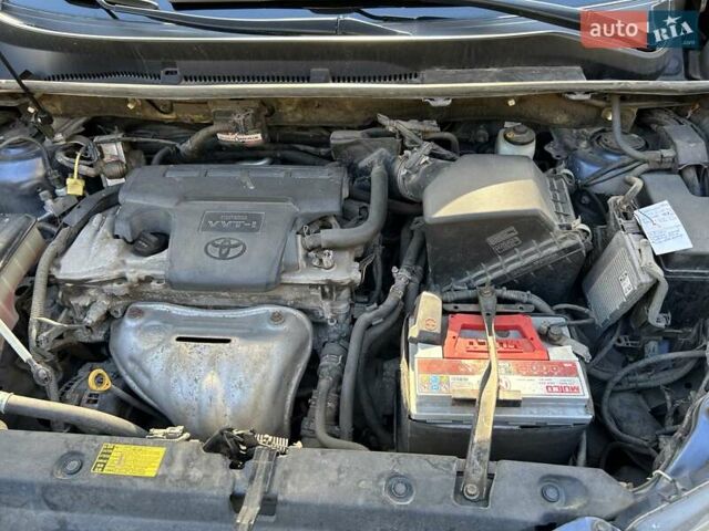 Тойота РАВ 4, объемом двигателя 2.49 л и пробегом 185 тыс. км за 16150 $, фото 19 на Automoto.ua