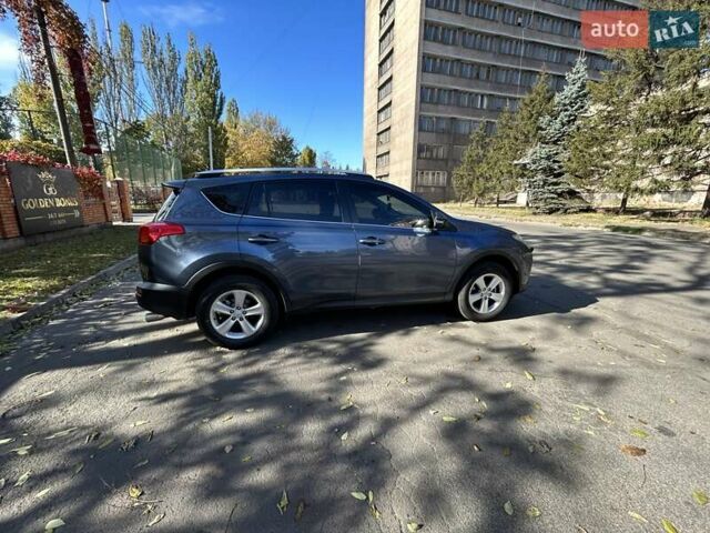Тойота РАВ 4, объемом двигателя 2.49 л и пробегом 185 тыс. км за 16150 $, фото 3 на Automoto.ua
