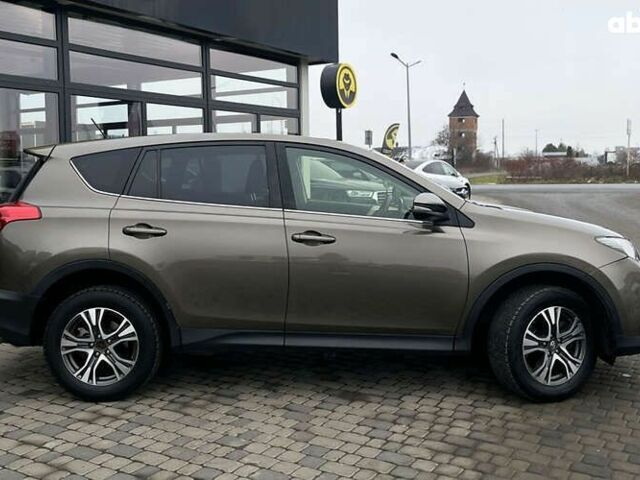 Тойота РАВ 4, объемом двигателя 2.2 л и пробегом 176 тыс. км за 16700 $, фото 7 на Automoto.ua