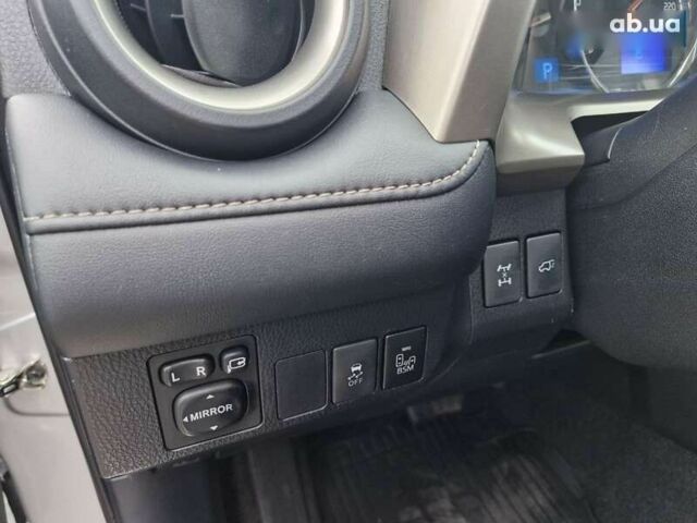 Тойота РАВ 4, объемом двигателя 2.2 л и пробегом 194 тыс. км за 17499 $, фото 18 на Automoto.ua