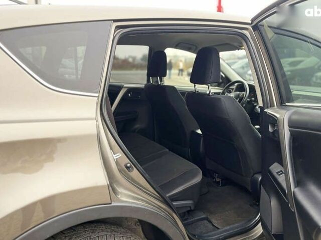 Тойота РАВ 4, объемом двигателя 2.2 л и пробегом 176 тыс. км за 16700 $, фото 21 на Automoto.ua