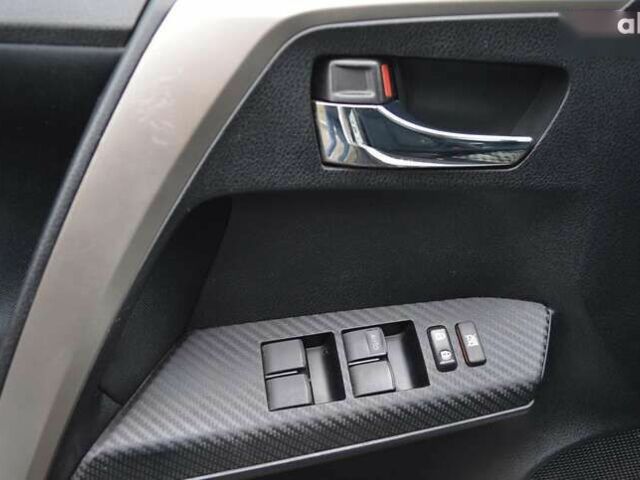 Тойота РАВ 4, объемом двигателя 0 л и пробегом 70 тыс. км за 17500 $, фото 15 на Automoto.ua