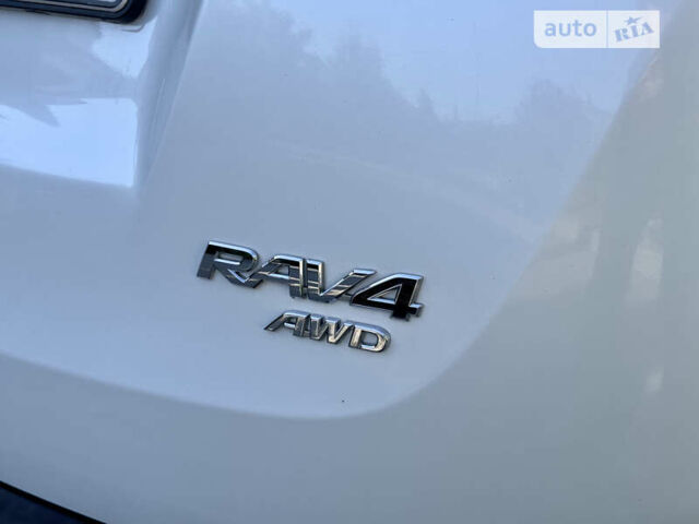 Тойота РАВ 4, объемом двигателя 2.23 л и пробегом 137 тыс. км за 22200 $, фото 19 на Automoto.ua