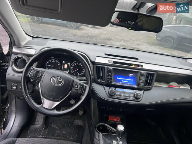 Тойота РАВ 4, об'ємом двигуна 1.99 л та пробігом 137 тис. км за 17600 $, фото 9 на Automoto.ua