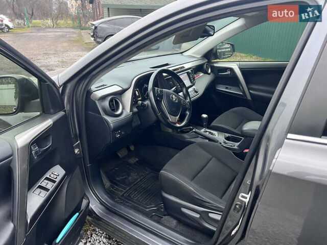 Тойота РАВ 4, об'ємом двигуна 1.99 л та пробігом 137 тис. км за 17600 $, фото 11 на Automoto.ua