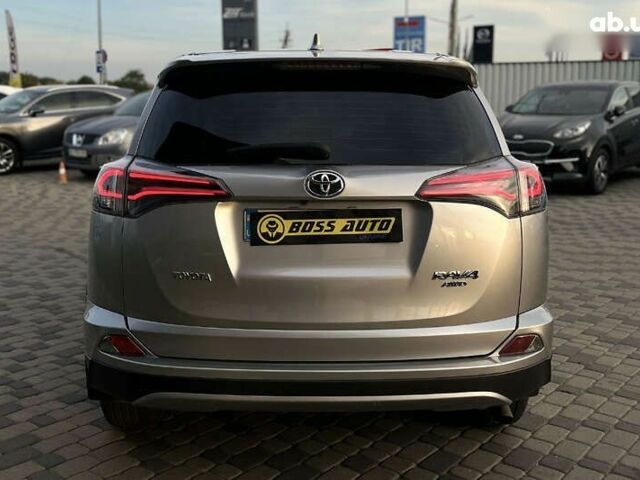 Тойота РАВ 4, объемом двигателя 2.5 л и пробегом 272 тыс. км за 15000 $, фото 5 на Automoto.ua