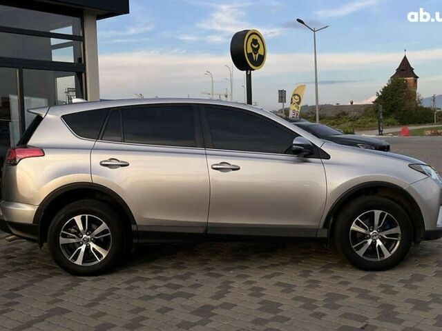 Тойота РАВ 4, объемом двигателя 2.5 л и пробегом 272 тыс. км за 15000 $, фото 7 на Automoto.ua