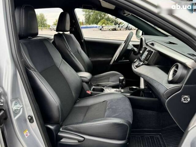Тойота РАВ 4 2016 у Києві на Automoto.ua Тойота РАВ 4, об'ємом двигуна 0 л та пробігом 164 тис. км за 23500 $, фото 23 на Automoto.ua