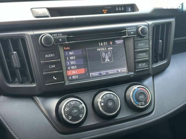 Тойота РАВ 4 2016 у Києві на Automoto.ua Тойота РАВ 4, об'ємом двигуна 2.5 л та пробігом 102 тис. км за 19490 $, фото 22 на Automoto.ua