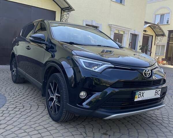 Тойота РАВ 4 2016 в Хмельницком на Automoto.ua Тойота РАВ 4, объемом двигателя 1.99 л и пробегом 131 тыс. км за 23500 $, фото 3 на Automoto.ua