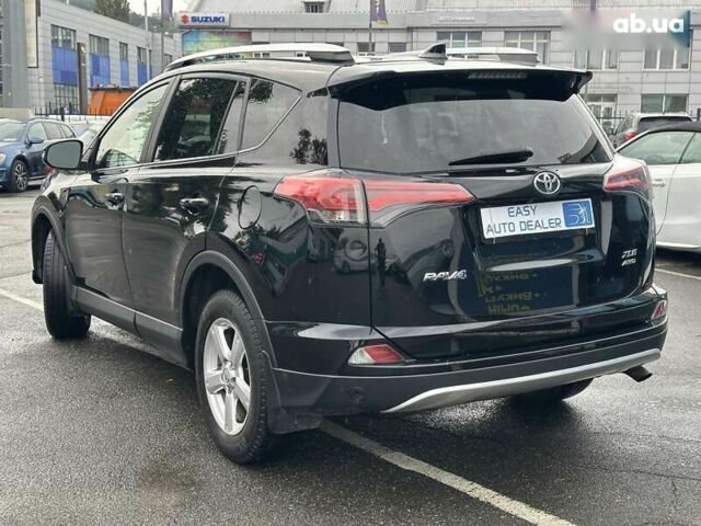 Тойота РАВ 4 2016 у Києві на Automoto.ua Тойота РАВ 4, об'ємом двигуна 0 л та пробігом 108 тис. км за 18690 $, фото 7 на Automoto.ua