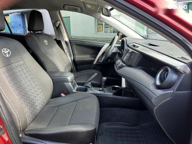 Тойота РАВ 4 2016 у Києві на Automoto.ua Тойота РАВ 4, об'ємом двигуна 2.5 л та пробігом 102 тис. км за 19490 $, фото 26 на Automoto.ua