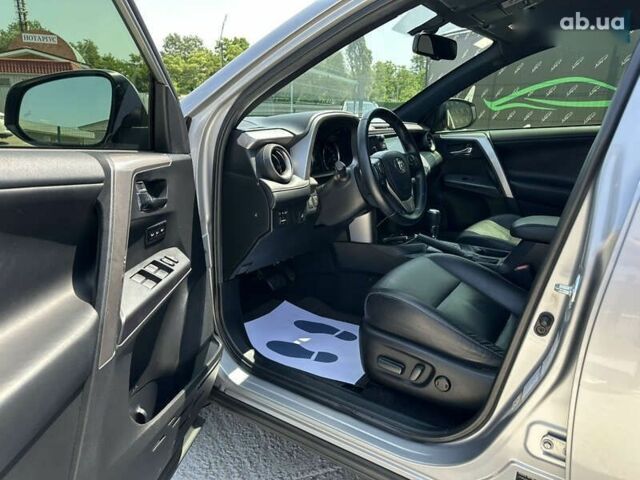 Тойота РАВ 4, объемом двигателя 2.2 л и пробегом 96 тыс. км за 21500 $, фото 4 на Automoto.ua
