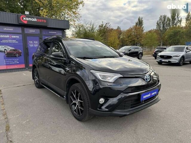 Тойота РАВ 4 2017 в Днепре (Днепропетровске) на Automoto.ua Тойота РАВ 4, объемом двигателя 0 л и пробегом 92 тыс. км за 24500 $, фото 2 на Automoto.ua