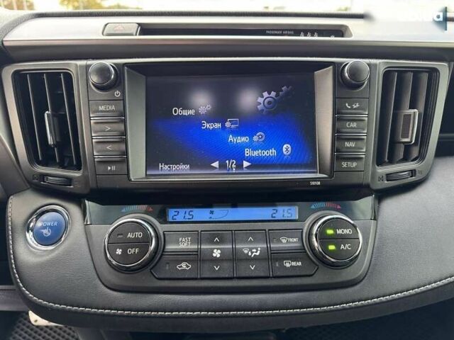 Тойота РАВ 4 2017 в Днепре (Днепропетровске) на Automoto.ua Тойота РАВ 4, объемом двигателя 0 л и пробегом 92 тыс. км за 24500 $, фото 18 на Automoto.ua