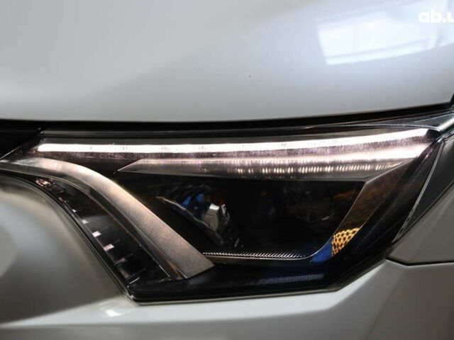 Тойота РАВ 4, объемом двигателя 0 л и пробегом 72 тыс. км за 24000 $, фото 7 на Automoto.ua