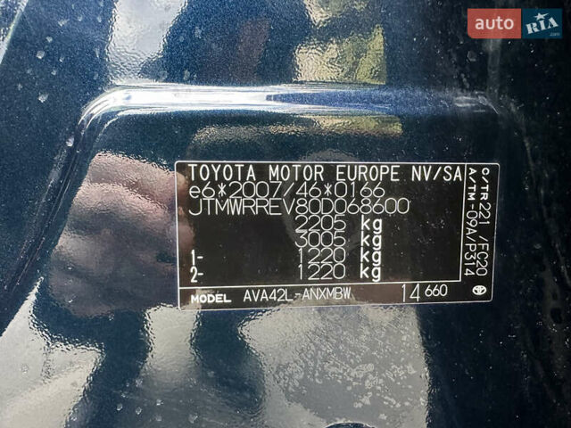 Тойота РАВ 4, объемом двигателя 2.49 л и пробегом 156 тыс. км за 21900 $, фото 13 на Automoto.ua