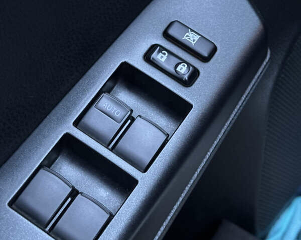 Тойота РАВ 4 2017 в Одессе на Automoto.ua Тойота РАВ 4, объемом двигателя 2 л и пробегом 94 тыс. км за 22800 $, фото 17 на Automoto.ua