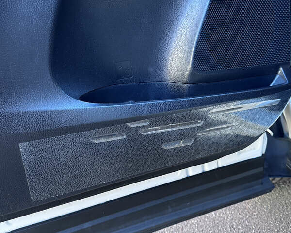 Тойота РАВ 4, об'ємом двигуна 2 л та пробігом 186 тис. км за 18500 $, фото 15 на Automoto.ua