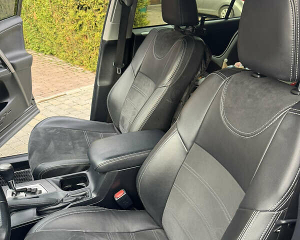 Тойота РАВ 4, объемом двигателя 2.23 л и пробегом 71 тыс. км за 26500 $, фото 5 на Automoto.ua