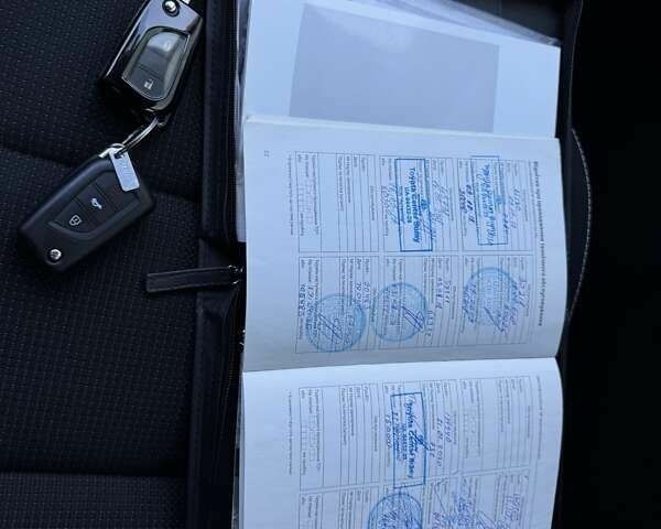 Тойота РАВ 4, объемом двигателя 2.2 л и пробегом 189 тыс. км за 21900 $, фото 4 на Automoto.ua