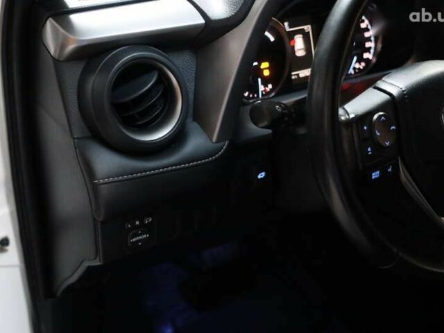 Тойота РАВ 4, объемом двигателя 0 л и пробегом 72 тыс. км за 24000 $, фото 14 на Automoto.ua