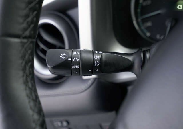 Тойота РАВ 4 2017 у Львові на Automoto.ua Тойота РАВ 4, об'ємом двигуна 0 л та пробігом 104 тис. км за 26632 $, фото 23 на Automoto.ua