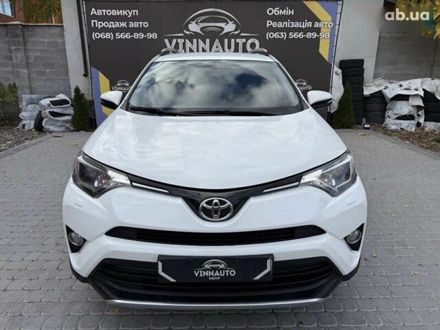 Тойота РАВ 4, объемом двигателя 2.2 л и пробегом 192 тыс. км за 20500 $, фото 3 на Automoto.ua