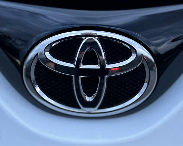 Тойота РАВ 4 2017 в Одессе на Automoto.ua Тойота РАВ 4, объемом двигателя 2 л и пробегом 94 тыс. км за 22800 $, фото 21 на Automoto.ua