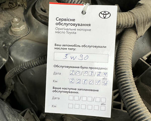 Тойота РАВ 4, об'ємом двигуна 2.23 л та пробігом 227 тис. км за 19000 $, фото 11 на Automoto.ua