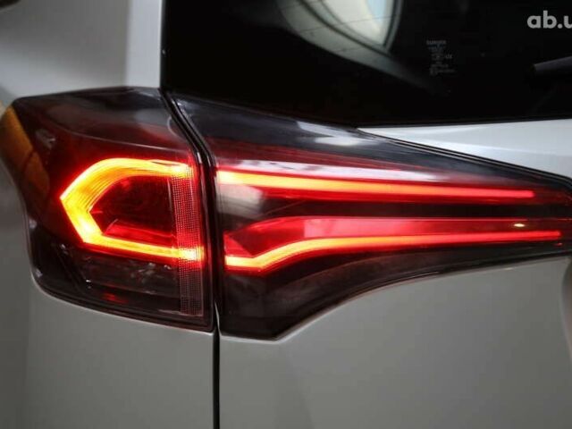 Тойота РАВ 4, объемом двигателя 0 л и пробегом 72 тыс. км за 24000 $, фото 6 на Automoto.ua