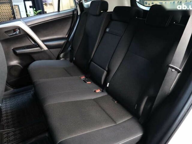 Тойота РАВ 4, объемом двигателя 0 л и пробегом 72 тыс. км за 24000 $, фото 27 на Automoto.ua