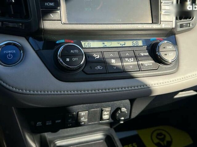 Тойота РАВ 4, объемом двигателя 0 л и пробегом 112 тыс. км за 26500 $, фото 25 на Automoto.ua