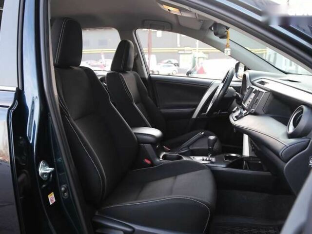 Тойота РАВ 4, об'ємом двигуна 2 л та пробігом 111 тис. км за 25500 $, фото 11 на Automoto.ua