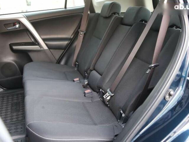 Тойота РАВ 4, об'ємом двигуна 2 л та пробігом 111 тис. км за 25500 $, фото 9 на Automoto.ua