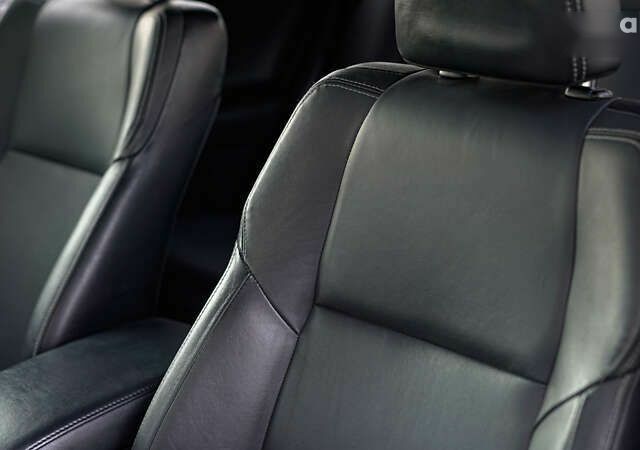 Тойота РАВ 4 2017 у Львові на Automoto.ua Тойота РАВ 4, об'ємом двигуна 0 л та пробігом 104 тис. км за 26632 $, фото 17 на Automoto.ua