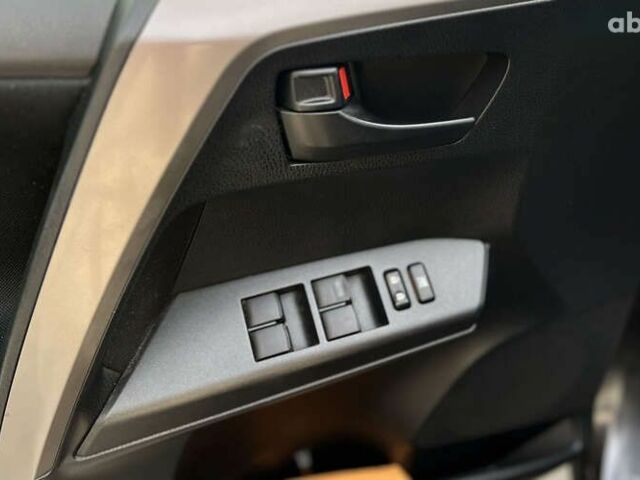 Тойота РАВ 4, объемом двигателя 2.5 л и пробегом 48 тыс. км за 19100 $, фото 17 на Automoto.ua