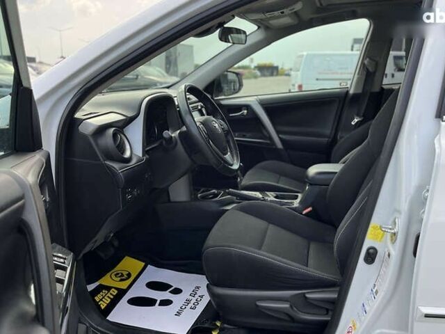 Тойота РАВ 4, объемом двигателя 2.5 л и пробегом 95 тыс. км за 18699 $, фото 11 на Automoto.ua