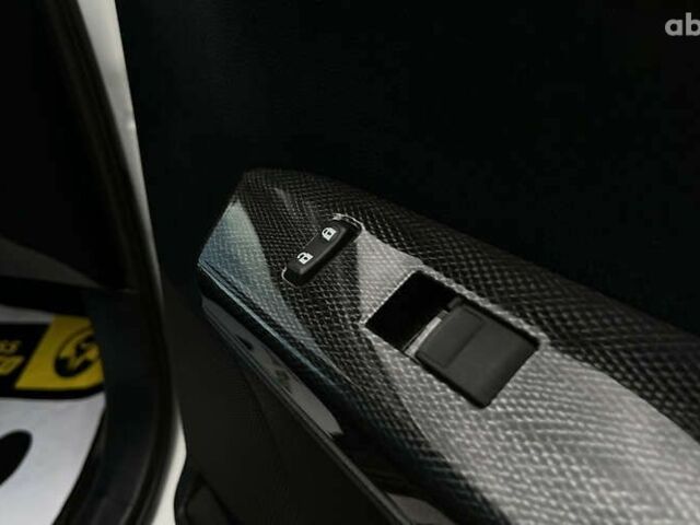 Тойота РАВ 4, объемом двигателя 2.5 л и пробегом 95 тыс. км за 18699 $, фото 26 на Automoto.ua