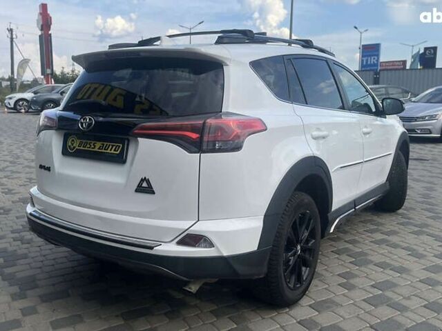 Тойота РАВ 4, объемом двигателя 2.5 л и пробегом 95 тыс. км за 18699 $, фото 6 на Automoto.ua