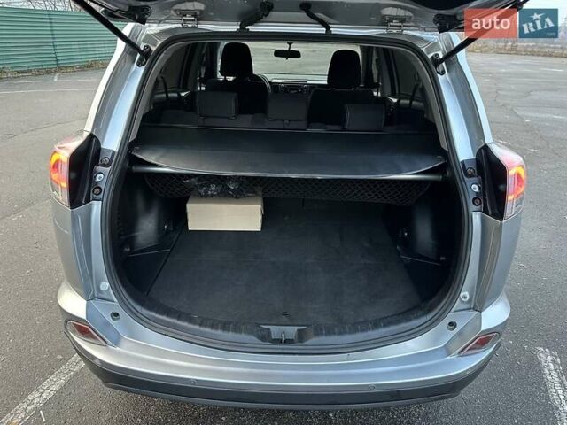 Тойота РАВ 4, объемом двигателя 1.99 л и пробегом 131 тыс. км за 17900 $, фото 9 на Automoto.ua