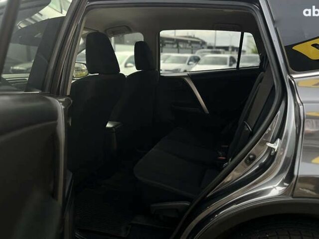 Тойота РАВ 4, объемом двигателя 2.5 л и пробегом 48 тыс. км за 19100 $, фото 15 на Automoto.ua